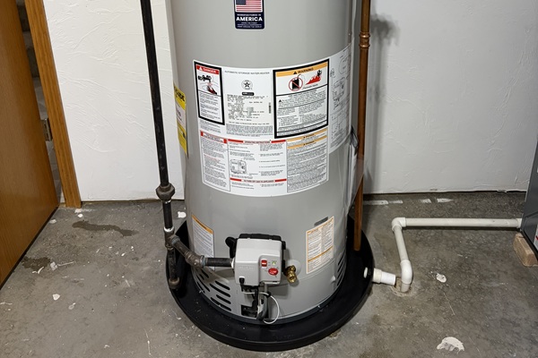 Tanked water heater replacement in Appleton, WI home
